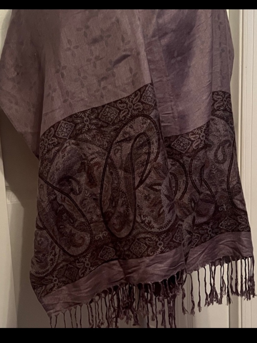 pashmina Mauve Paisley Textured Scarf